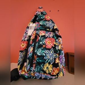 *NWT* Vera Bradley Sling Backpack in Happy Blooms